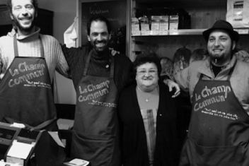 Photo de 4 bénévoles du Champs Commun