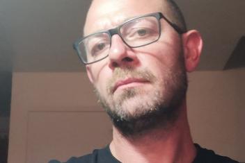 Portrait de Maxime Debout